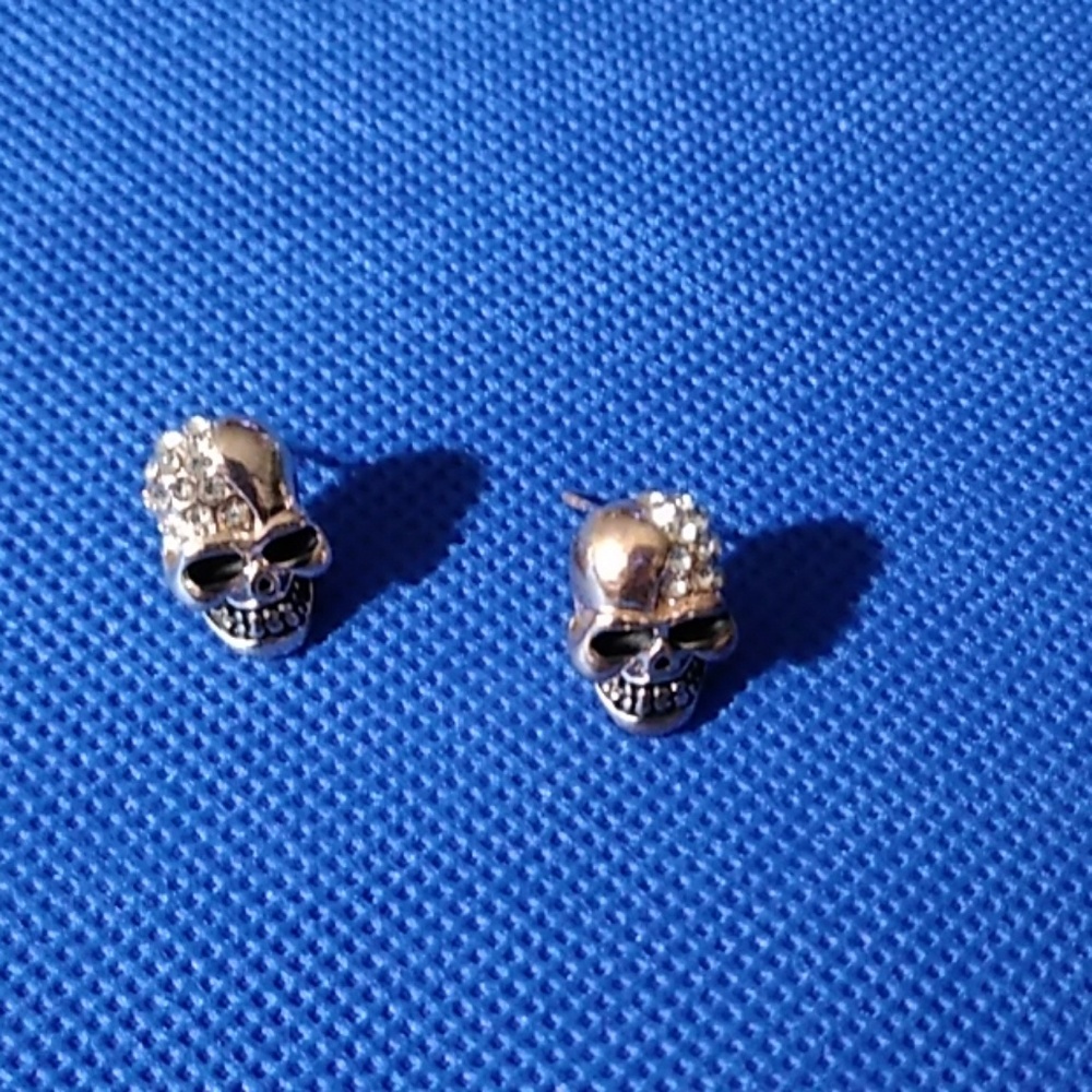 Skull Stud Earrings